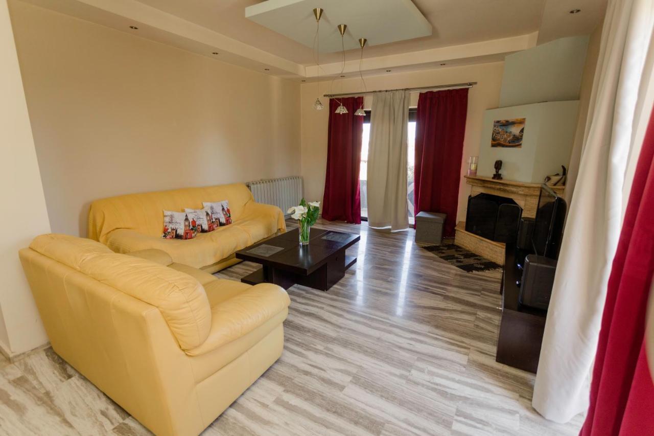 Arias'-Welcoming Guest House Kounoupidhiana Ngoại thất bức ảnh
